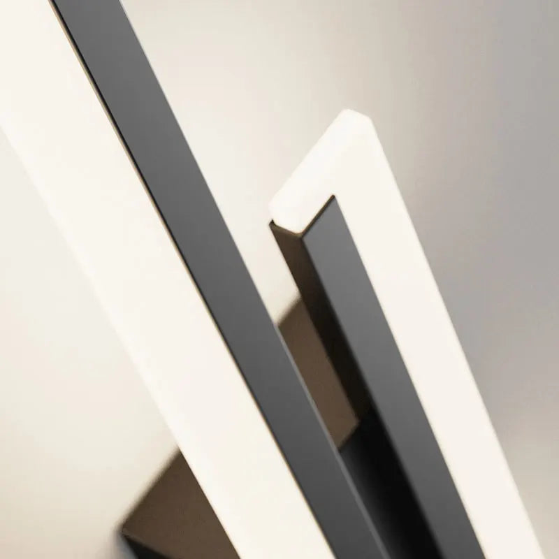 Minimalist Luxury Lamp